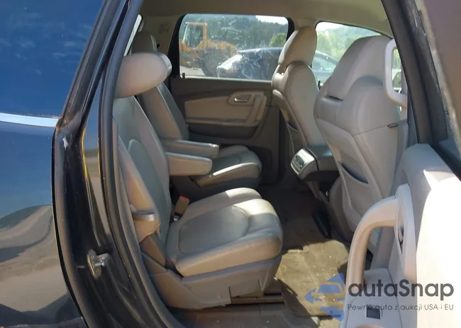 1GNKVJED7BJ212720: 39597360