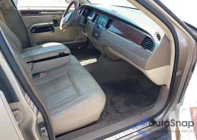 1LNHM83W14Y644745: 39598612