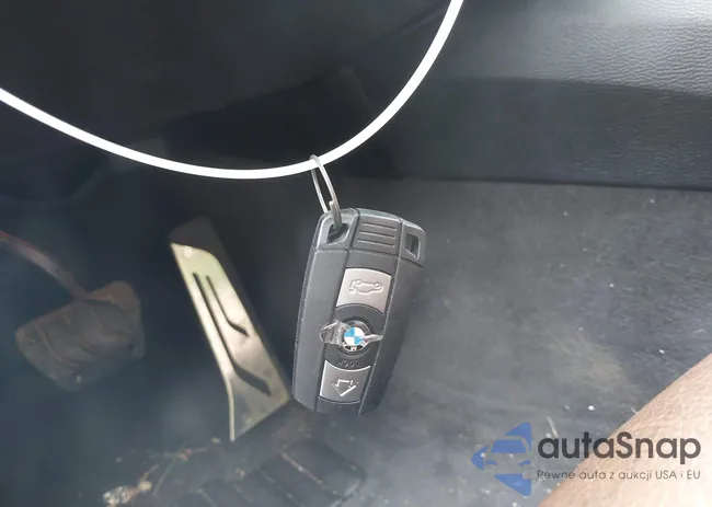 WBADW7C53DE731057: 39599533