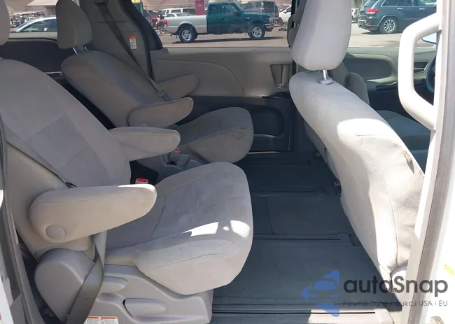 5TDZK3DC7FS686423: 39599764