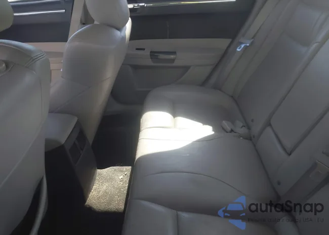 2C3KA63H86H418423: 39600825