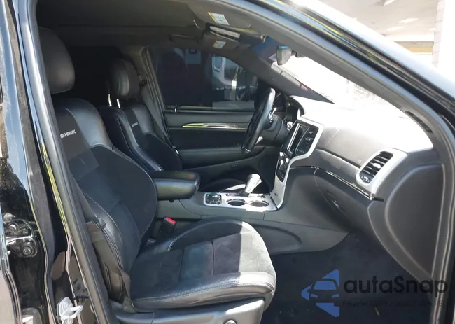 1C4RJFN96JC284085: 39601908