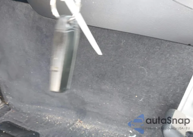 WBAVM1C56DVW41649: 39600949