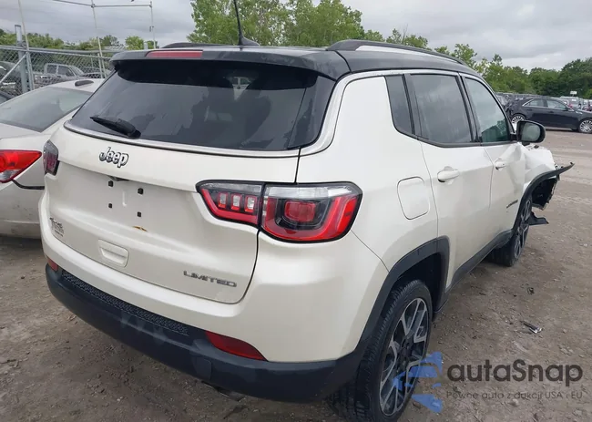 3C4NJDCB0JT454809: 39604556