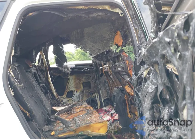 1FMCU0F75DUD18955: 39604970