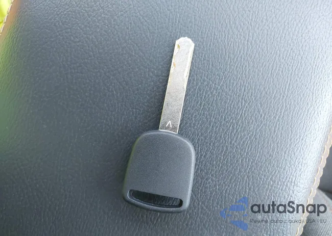 1HGCM665X4A048646: 39611247