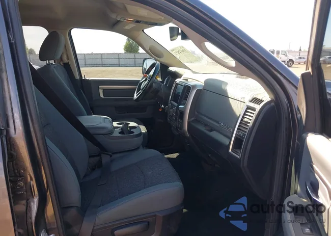 1C6RR7GM3JS230739: 39612553