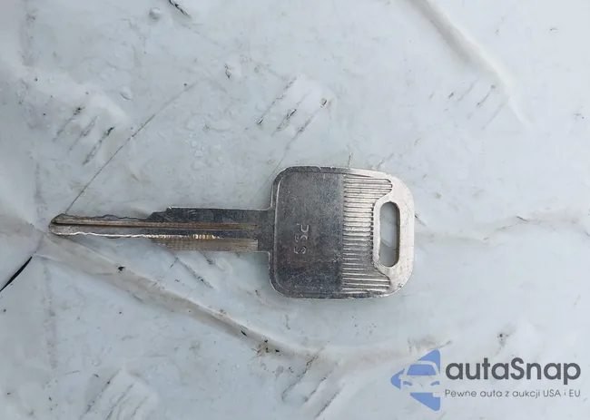 JN1HJ01P9LT460078: 39618668