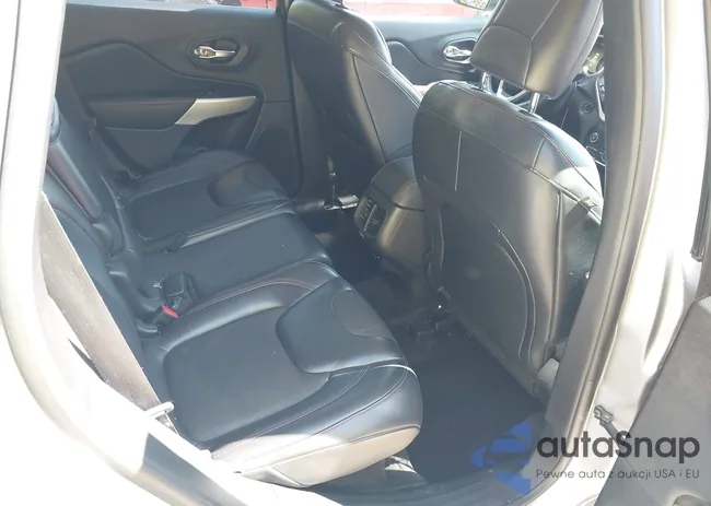 1C4PJMBB0HW597371: 39619393