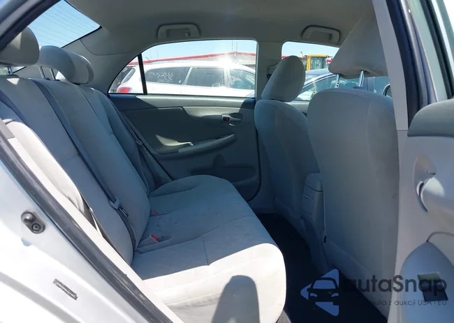 1NXBU4EE5AZ314841: 39618947