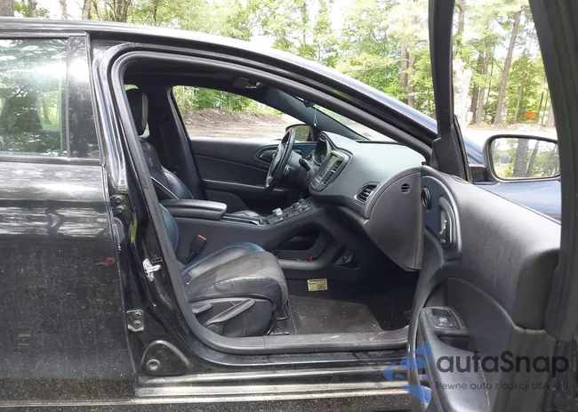 1C3CCCBG9FN581109: 39624410