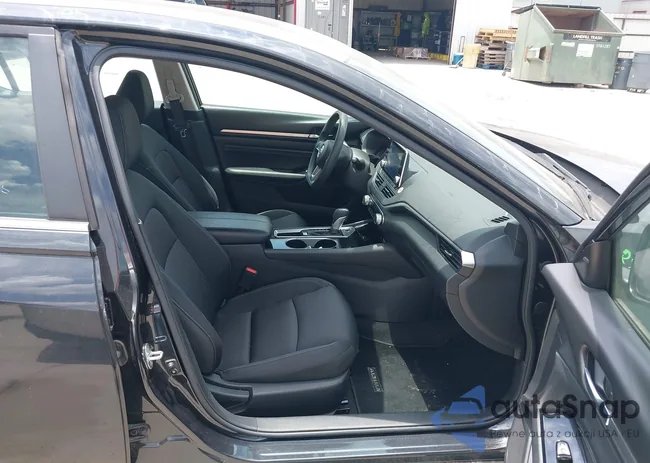 1N4BL4DV5MN336576: 39625204