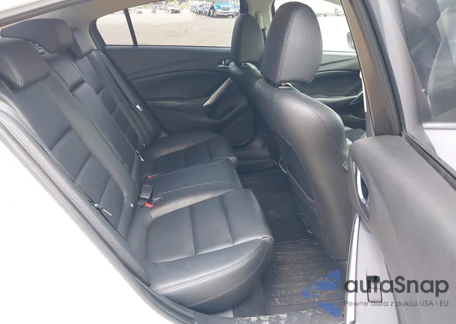 JM1GJ1V54F1217415: 39627476