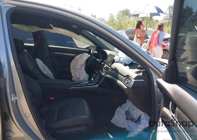 1HGCV1F32NA033798: 39629947