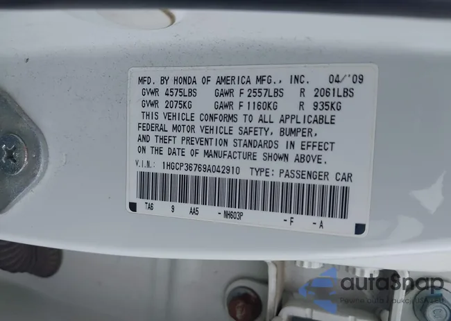 1HGCP36769A042910: 39632164