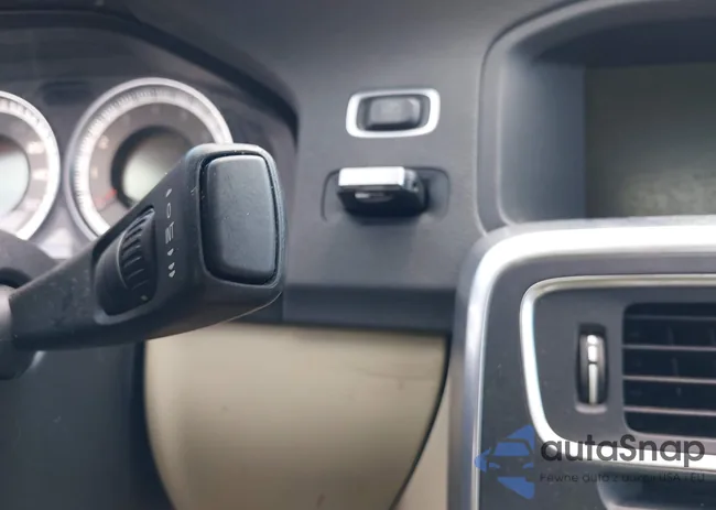 YV1622FS6C2079928: 39632570