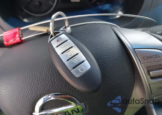 1N4AL3AP1FN323810: 39631871