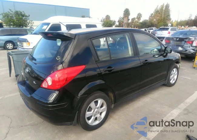 3N1BC13E17L408911: 39637191