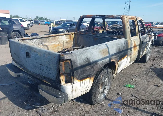 1GCEK19B75E262246: 39638407