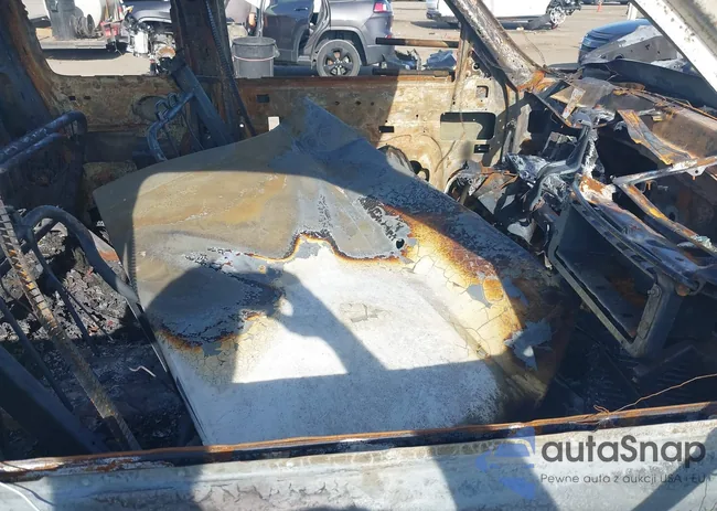 1GCEK19B75E262246: 39638407