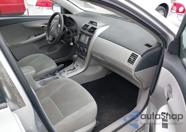 2T1BU4EE0CC890003: 39638479