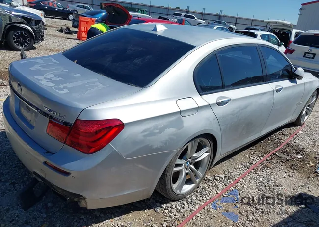 WBAKB8C57BC852272: 39639474