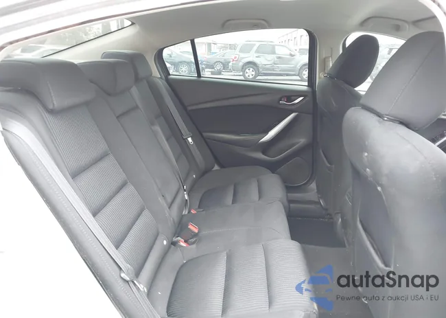 JM1GJ1U60F1174900: 39639886