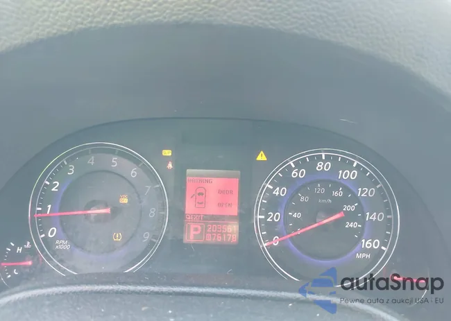 JNKBV61E68M215876: 39641534