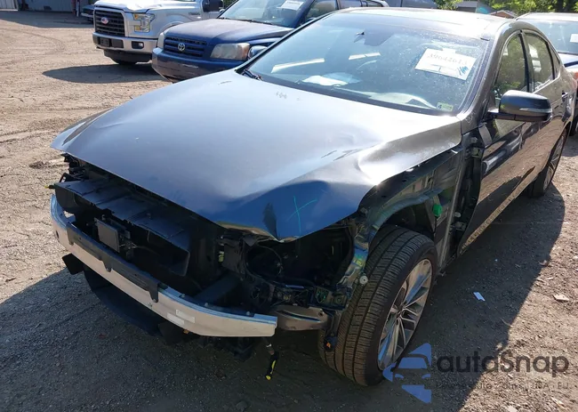 KMHGN4JE5HU204519: 39642613