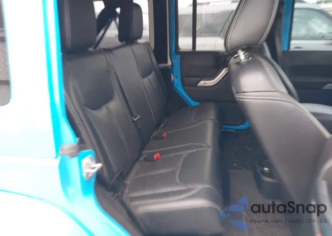 1C4BJWEG7HL706990: 39643251