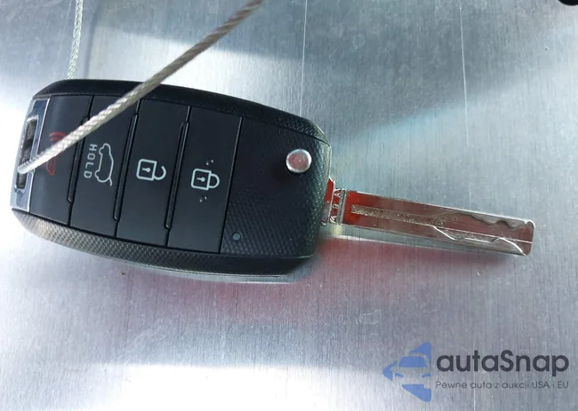 KNDJN2A27K7691359: 39642989