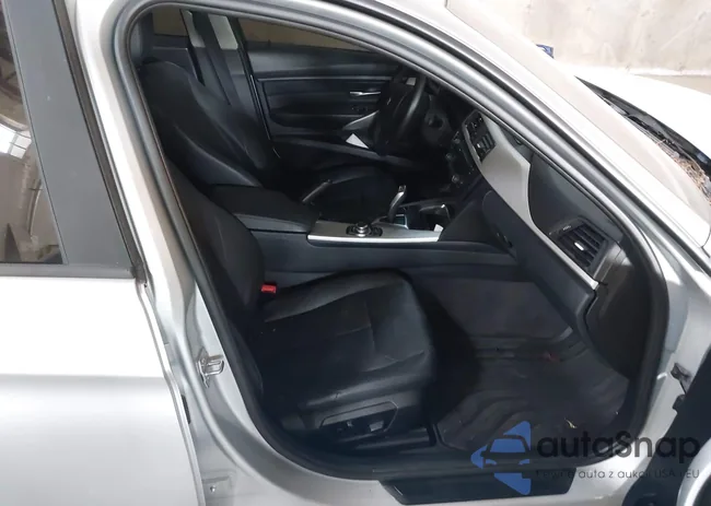 WBA3B5G54DNP41098: 39644077