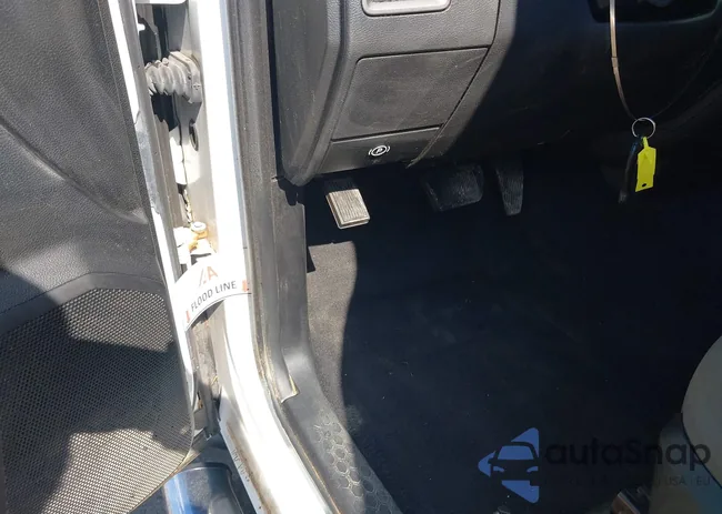 1C6RR7FT1DS556827: 39648092