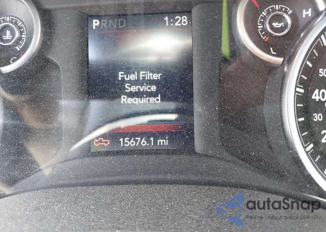 3C6UR5HL4RG157713: 39651353