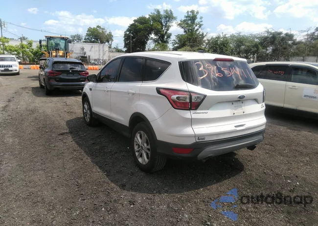 1FMCU9GDXHUD73917: 39651411