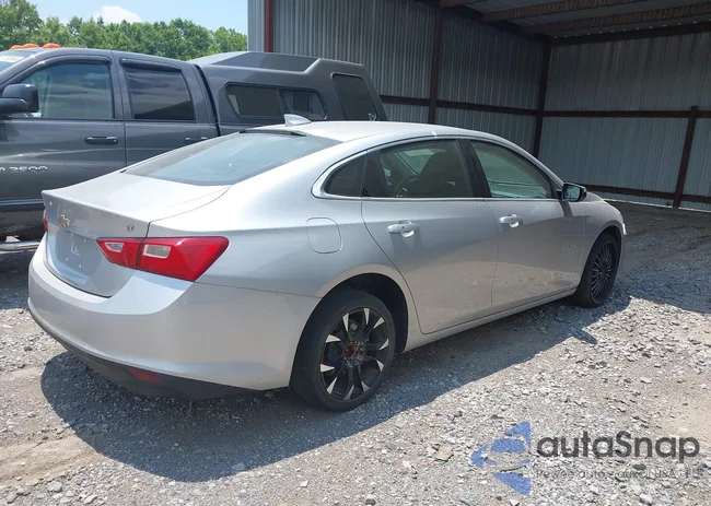 1G1ZD5ST4JF187797: 39651515