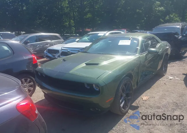 2C3CDZAG1LH215201: 39650740