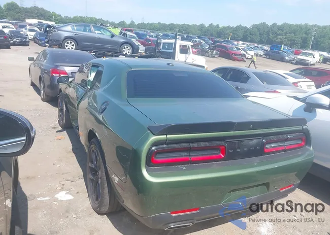 2C3CDZAG1LH215201: 39650740