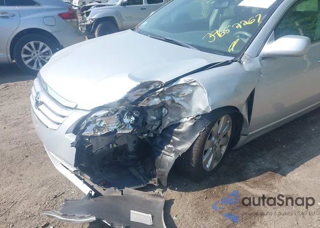 4T1BK36B76U096462: 39652267