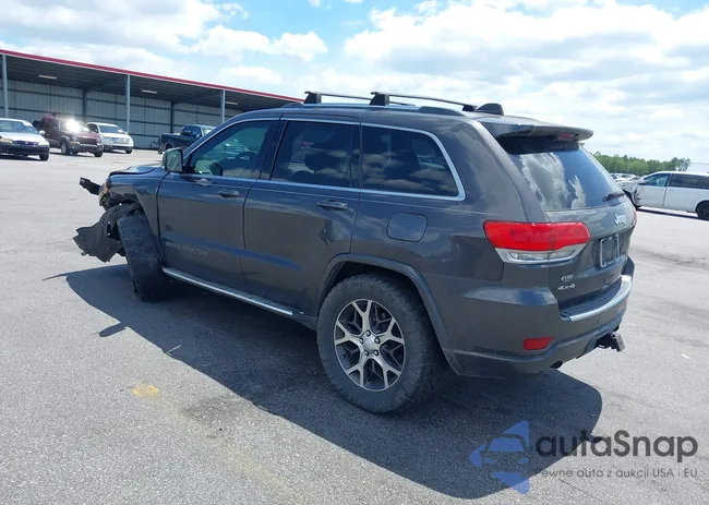 1C4RJEBG8JC225066: 39652786