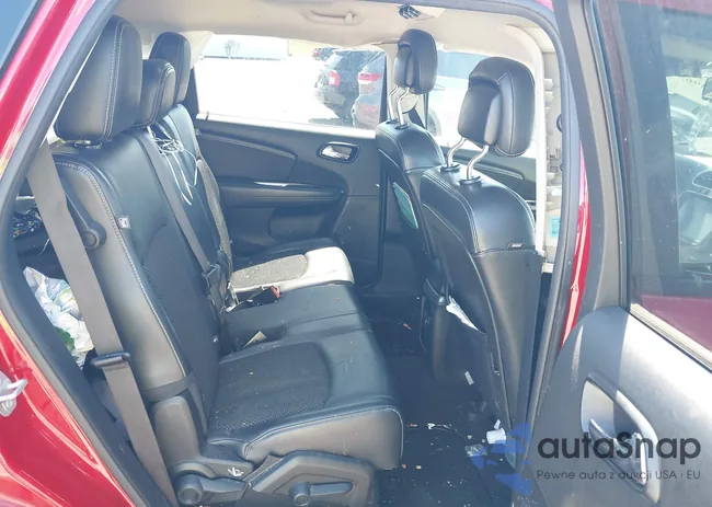 3C4PDCGG7KT809945: 39659908