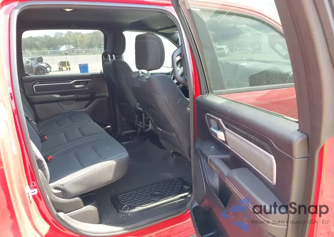 1C6RREFM2NN124423: 39659677