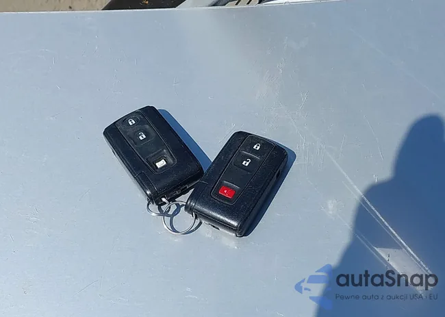 JTDKB20U767514543: 39666190