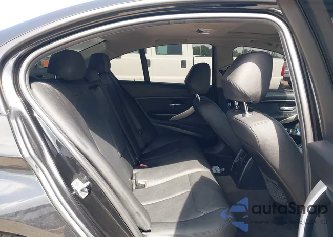 WBA8E1G55JNU90433: 39667200