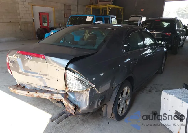 3FAHP0HA9CR424105: 39668246