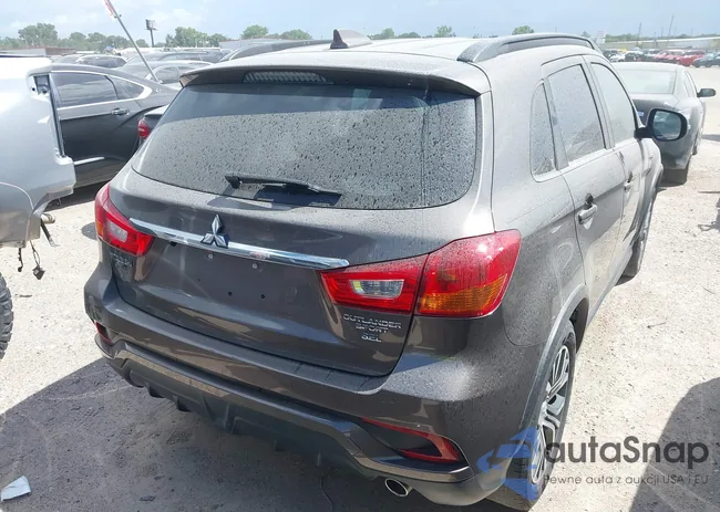 JA4AP4AW4JU018385: 39669681