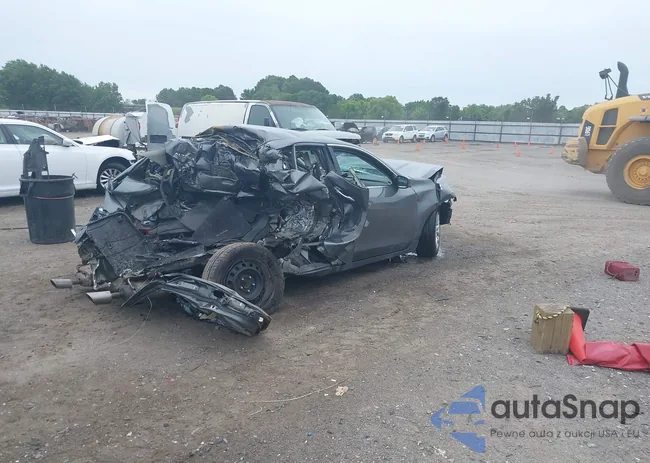 1N4AL3AP6HN335079: 39673951