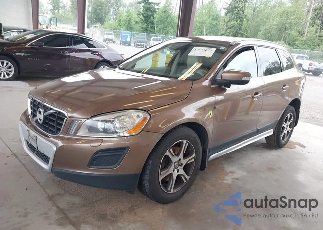 YV4902DZ0C2250789: 39673632