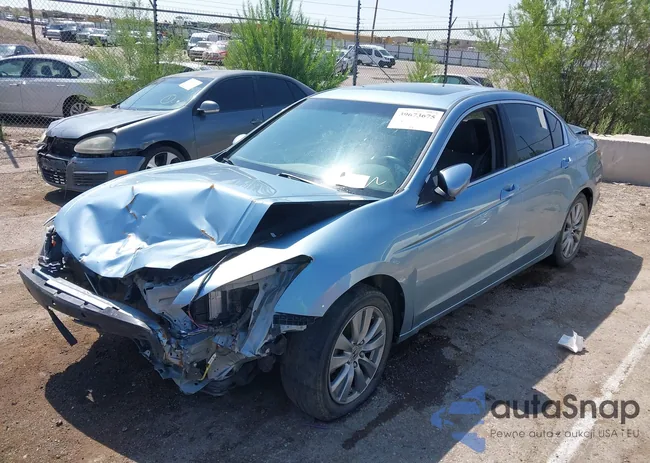 1HGCP2F82CA132498: 39673675