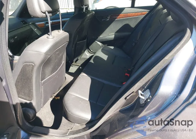 WDDGF81X89R070318: 39678637